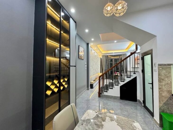 Bán nhà phố Khương Trung 50m², 5 tầng, phường Khương Trung, gần chợ Khương Đình