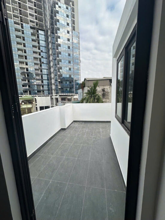 Giá sốc! Nhà đẹp TÂY SƠN – THỊNH QUANG, 63m, 3 mặt thoáng, ô tô đỗ cửa, full nội thất, giá 11.9 tỷ