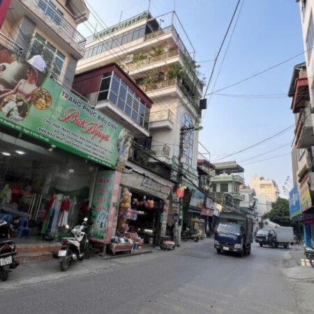 Bán Đất mặt đường 422,Tân Lập,diện tích 81m2,mặt tiền 4.5m,ô tô tránh ,kinh doanh