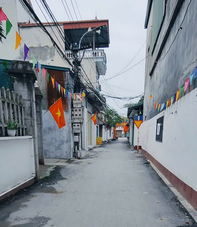 Bán đất Đức Thượng, diện tích 52m2,mặt tiền 4m,ô tô đỗ cửa,gần vành đai 4