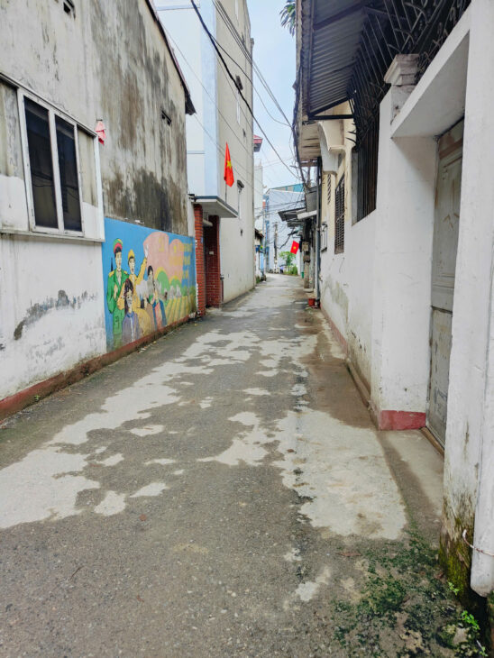 Bán đât thị trấn Trạm Trôi,diện tích 39m2,mặt tiền 3,7m,đường thông ô tô đỗ cổng