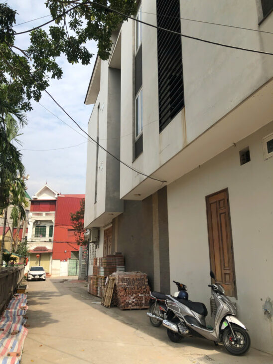 Bán Nhà Tam Hiẹp Phúc Thọ,129m2,mặt tiền 5m, đường thông ô tô tránh