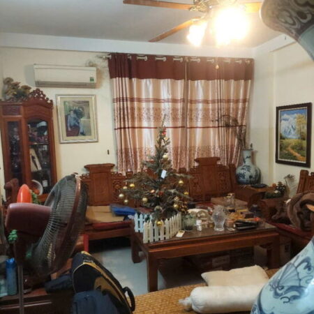 Bán nhà đẹp phố Ngọc Khánh, Ba Đình, 33m2 giá chỉ hơn 7 tỷ