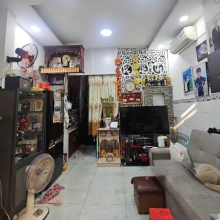 Bán gấp nhà 3 tầng gần chợ Phú Lâm Quận 6 giá 4 tỷ nhỉnh