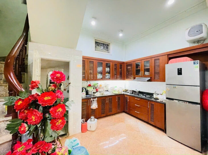 Bán nhà Phố Thái Hà, Vị Trí Lô Góc, Khu Văn Minh Lịch Sự, 40mx4T, Giá: 7 Tỷ, Lh: 0396935190.