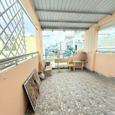 Bán nhà quận 11, đường Thái Phiên, 35m3, hẻm 4m, 4 tầng, 6.5 tỷ