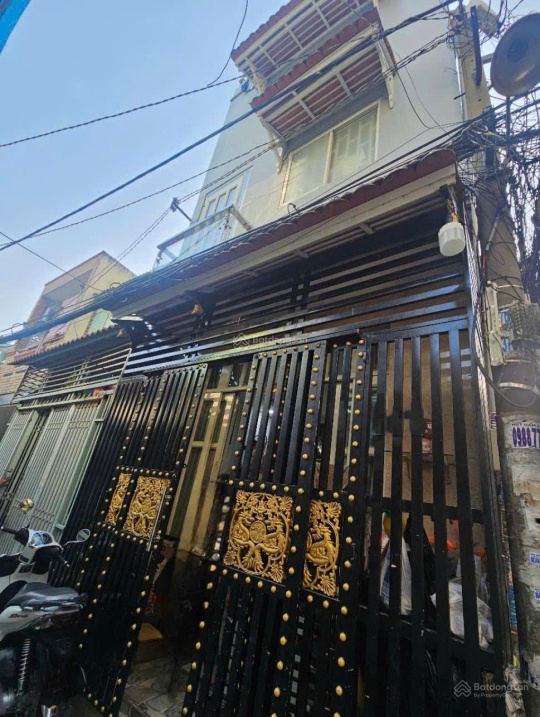 Bán gấp nhà 3 tầng gần chợ Phú Lâm Quận 6 giá 4 tỷ nhỉnh