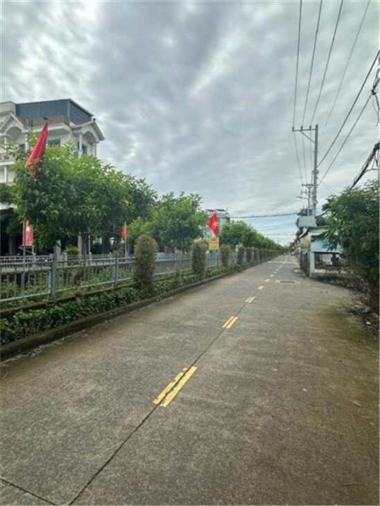 Cần Bán Gấp Lô Đất Mặt Tiền Tl37, Quận 12 – Giá Chỉ 7.88 Tỷ – Vị Trí Đắc Địa!