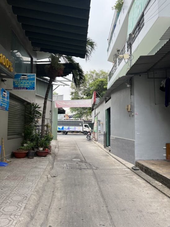 HẺM Ô TÔ -TÂY THẠNH TÂN PHÚ – NGANG LỚN 4.2M – GIÁ CHỈ 5.X TỶ