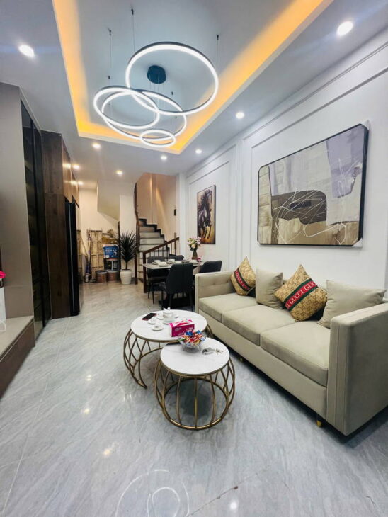 BÁN NHÀ KHÂM THIÊN ĐỐNG ĐA,31M2,NGÕ RỘNG THÔNG,GẦN PHỐ,NHÀ MỚI Ở NGAY