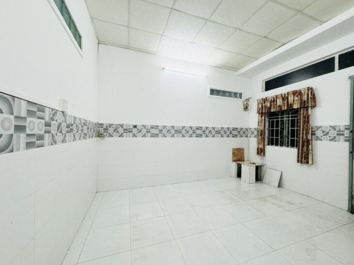 NHÀ NGON GIÁ TỐT QUẬN TÂN BÌNH – 24 M2 ( 4 x 6 ) – 2 TẦNG THOÁNG MÁT – HẺM BA GÁC GẦN MẶT TIỀN –