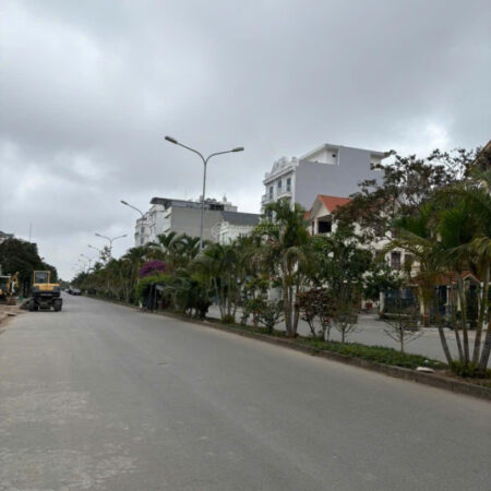 Chính chủ gửi bán lô đất Biệt Thự khu nhà giàu Mặt đường 30m lô 17 Lê Hồng Phong, Hải An, Hải Phòng