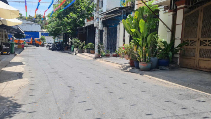 Bán biệt thự Dương Quảng Hàm, Gò Vấp, Hồ Chí Minh, giá ưu đãi chỉ với 72 tỷ, 416m2