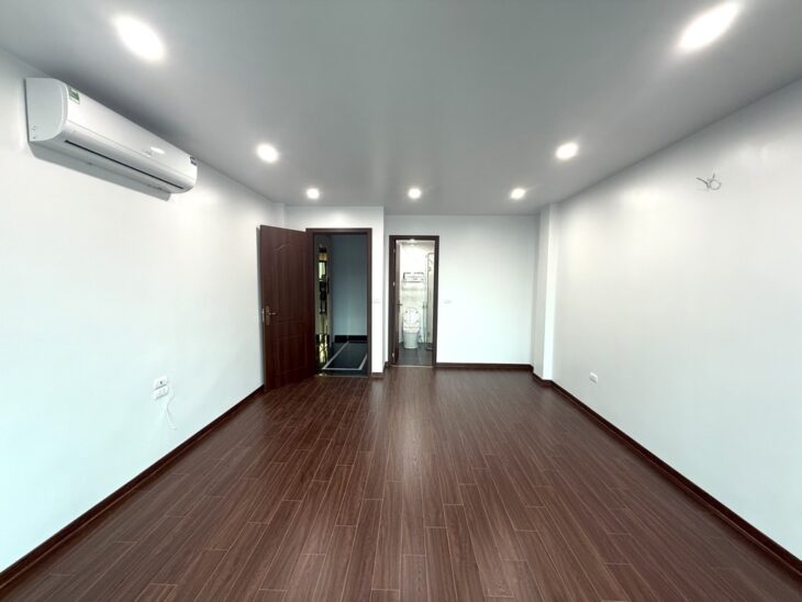 NHÀ MỚI ĐẸP – THANG MÁY XỊN – Ở NGAY – PHỐ VỌNG – Ô TÔ GẦN NHÀ – SỔ VUÔNG CHÍNH CHỦ – 8.9 TỶ