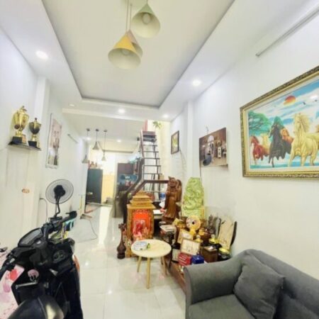 Bán Nhà 2 TẦNG ĐÚC Tân Thới Nhất, Q12 – 48M2,HXH – GIÁ RẺ!