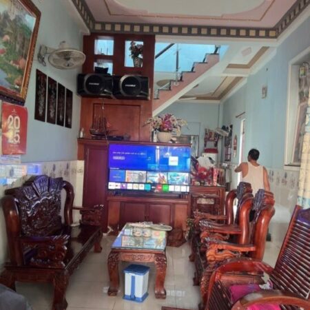 Bán nhà 1T1L 99m2 Dĩ An,có sẵn thu nhập hàng tháng,đường xe hơi vào tận nơi