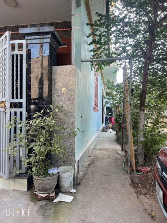 Bán nhà 1T1L 99m2 Dĩ An,có sẵn thu nhập hàng tháng,đường xe hơi vào tận nơi