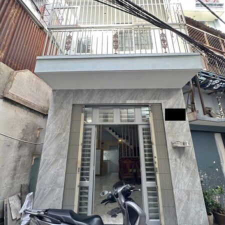 LẠC LONG QUẬN 32M2 HẺM CHUẨN 3M THÔNG THOÁNG NHÀ 2 TẦNG CHỈ 3.8 TỶ THƯƠNG LƯỢNG