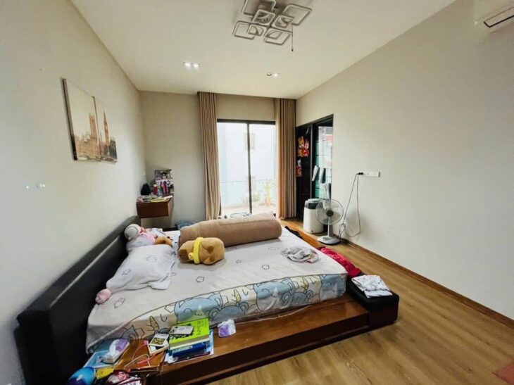 Bán nhà phố Tô Vĩnh Diện, 35m² x 4 tầng, cách ô tô 10m, giá 5.75 tỷ, tiện ở ngay