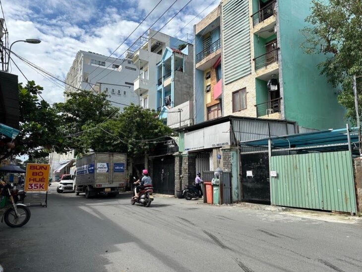 Hẻm xe hơi Dương Quảng Hàm, Gò Vấp,bán đất tặng nhà 82M² x 4 tầng, 4Pn