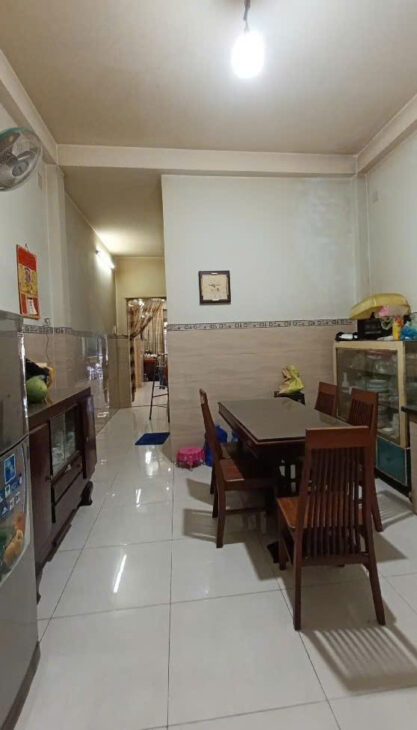 BÁN NHÀ SIÊU PHẨM QUẬN 8, 4 TẦNG, MẶT TIỀN HẺM KINH DOANH, XE HƠI THÔNG. 4.5x23M, NHỈNH 10 TỶ