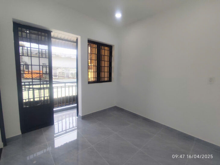 BÁN GẤP nhà 2 tầng, 2PN, 2WC, 24m2, Hiệp Thành 17, Q12, 2.7 tỷ, sổ hồng chính chủ, đường 3m