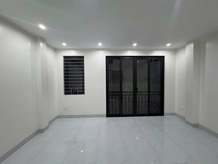 Bán nhà Hoàng Văn Thái – 35m² – 4 tầng – Giá chỉ 6.5 tỷ – Nhà đẹp ở luôn