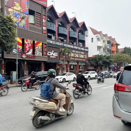 Chuyển nhượng nhà mặt phố Nguyễn Văn Lộc (Làng Việt Kiều Châu Âu) Mỗ lao Hà Đông