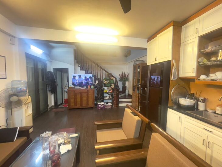 BÁN NHÀ 5 TẦNG, TRẦN KHÁT CHÂN – HÀI BÀ TRUNG – GIÁ 8 TỶ HƠN – SỔ ĐỎ CHÍNH CHỦ