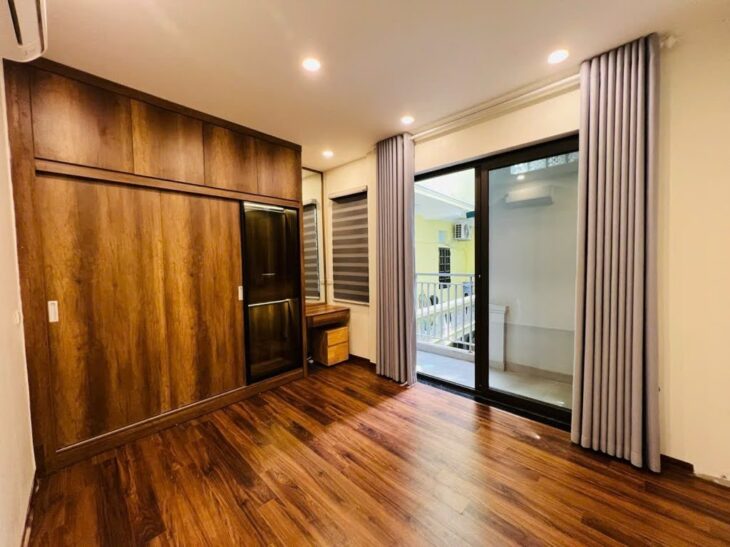 BÁN NHÀ 4 TẦNG, 35M2, KHÂM THIÊN – ĐỐNG ĐA – GIÁ 6 TỶ HƠN- SỔ ĐỎ CHÍNH CHỦ