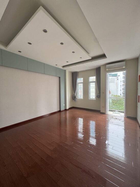 Siêu phẩm Trần Duy Hưng, Cầu Giấy, phân lô, 2 thoáng, oto, 60m2, 5 tầng, Mt 4.7m, chỉ 19.1 tỷ