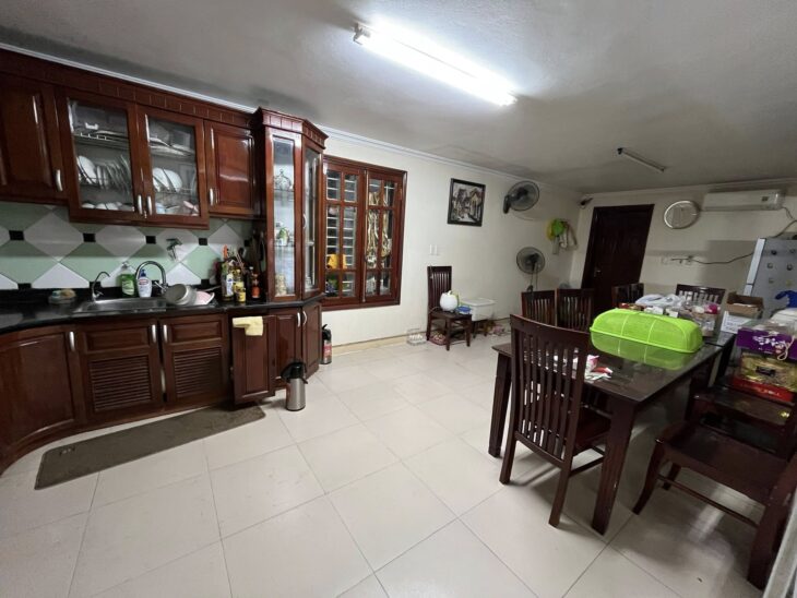 Bán nhà vũ trọng phụng thanh xuân 250m2, 4T, MT14m, cách mặt phố 10m, giá 62 tỷ