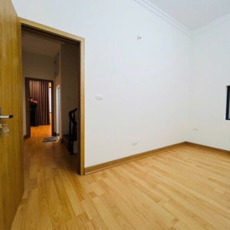 Bán nhà phố Tô Vĩnh Diện, 40m² x 4 tầng, sát Lê Trọng Tấn, gần Royal City, giá 6.65 tỷ Bán nhà phố Tô Vĩnh Diện, 40m² x 4 tầng, sát Lê Trọng Tấn, gần Royal City, giá 6.65 tỷ