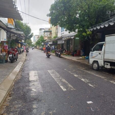 NHÀ 3 TẦNG ĐẸP – LÔ GÓC – TT HẢI CHÂU – Ở NGAY – KINH DOANH TỐT – GIÁ 5.7 TỶ