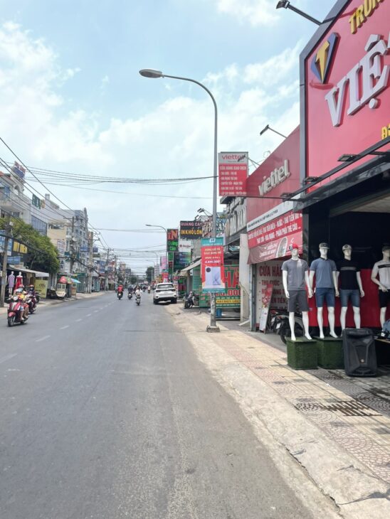 Bán nhà mặt tiền 8x33m giá 23,888 tỷ Đường Nguyễn Ảnh Thủ