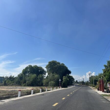 Đất ngộp! 1225m2 mặt tiền Ngô Tất Tố, thị xã LaGi chỉ 4tr/m2 gần Biển Cam Bình