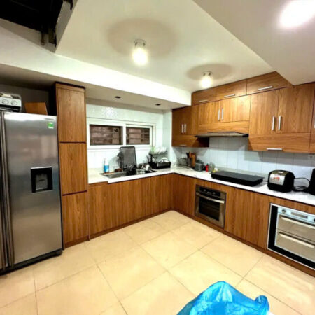 BÁN NHÀ HOÀNG VĂN THÁI, THANH XUÂN. 105M2 3 TẦNG MT 6M GIÁ 23 TỶ- NGÕ THÔNG – NỞ HẬU ÔTÔ – KINH