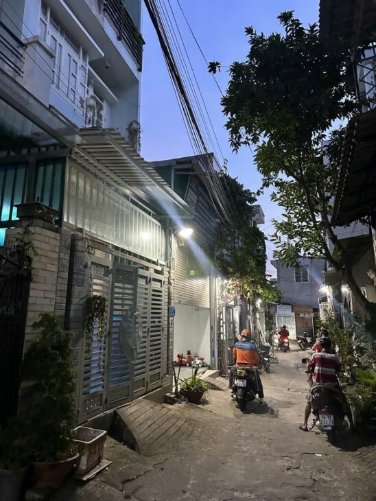 Cơ hội sở hữu nhà đẹp – vị trí đắc địa – giá cực tốt nhỉnh tỷ!