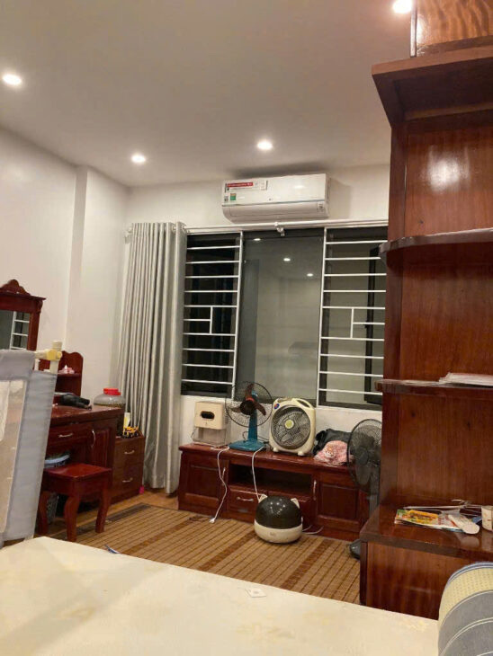 Bán gấp giá rẻ căn hộ Giải Phóng 54m/66m, tầng2, mặt tiền 6m, 2.8 tỷ Hoàng Mai.