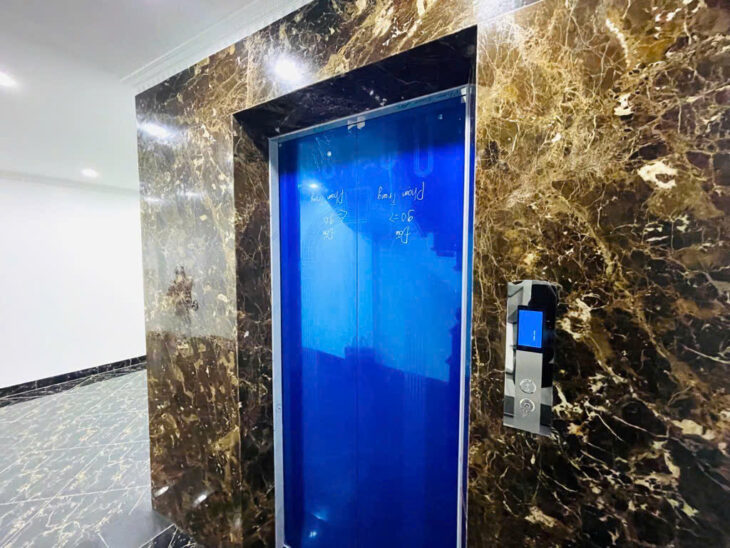 MẶT NGÕ THÔNG – ÔTÔ QUA NHÀ – 6 TẦNG THANG MÁY – NHÀ ĐẸP Ở NGAY!