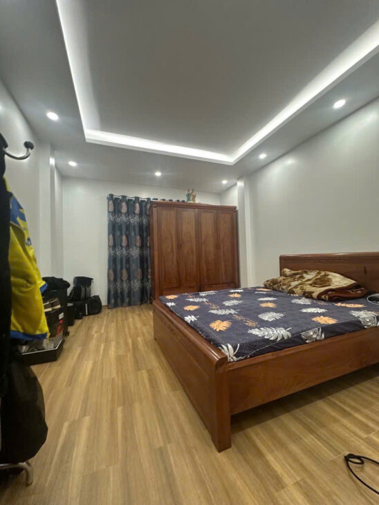 Phân lô, ô tô tránh, phố Lãng Yên, quận Hai Bà Trưng, 35m2, 6 tầng, thang máy, khu dân trí cao, giá
