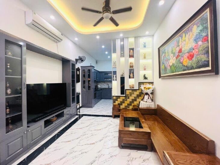 Lê Hồng Phong Sống Ổn Định – Đầu Tư Khôn Ngoan: Căn Nhà Không Thể Tốt Hơn”