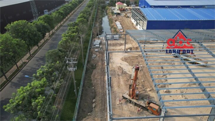 XT222 Nhà xưởng xây sẵn, bàn giao tiếp nhận sản xuất CNC, không ô nhiễm