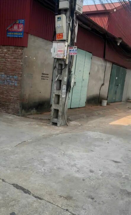 ???? “Mặt tiền rộng, giá tốt! Bán đất 89.3m2 giá 2 tỷ 2, vị trí tuyệt vời!”