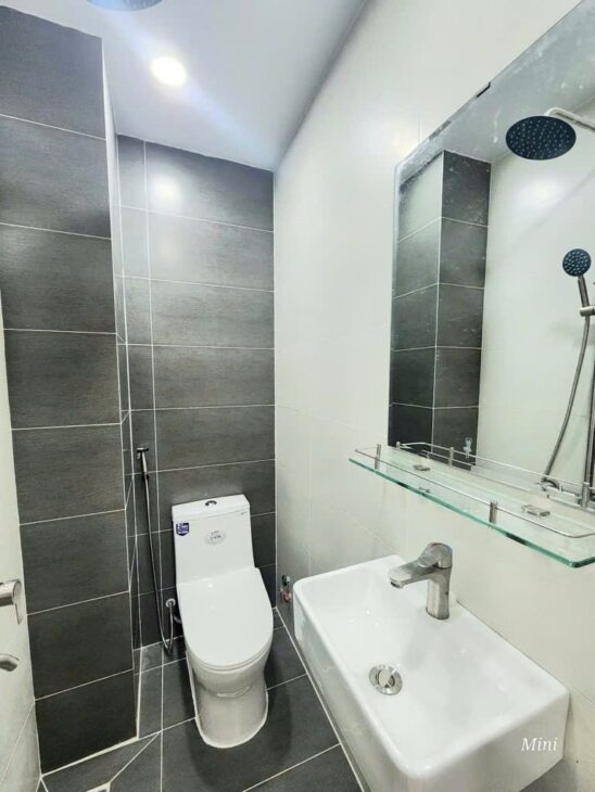 CHÂN DÀI DÁNG NGỌC 5TẦNG x 42M2, PHẠM VĂN CHIÊU P.13 GÒ VẤP, NHÍCH 5TỶ