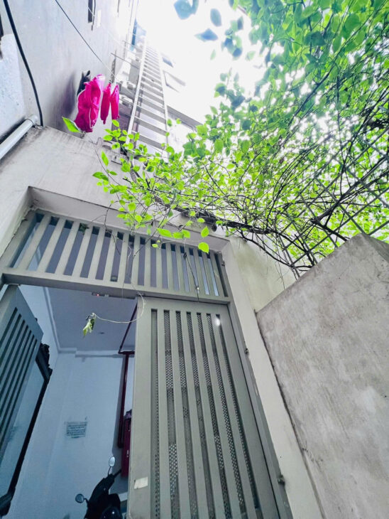 BÁN TÒA CĂN HỘ DỊCH VỤ CAO CẤP SIÊU HIẾM TẠI ĐỐNG ĐA 8,5 TỶ – 7 TẦNG – 2 THOÁNG – 12 PHÒNG KHÉP KÍN