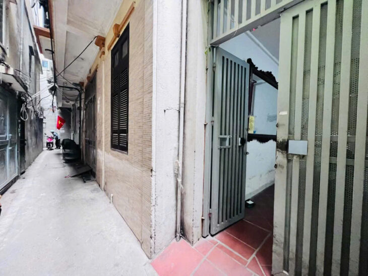 BÁN TÒA CĂN HỘ DỊCH VỤ CAO CẤP SIÊU HIẾM TẠI ĐỐNG ĐA 8,5 TỶ – 7 TẦNG – 2 THOÁNG – 12 PHÒNG KHÉP KÍN