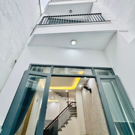 NHÀ XÂY MỚI NGAY BỆNH VIỆN HỒNG ĐỨC NỞ HẬU 3,42M