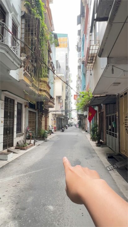 Bán Nhà Riêng! Phân Lô Trần Quốc Hoàn 40m² – Ô Tô Tránh, Giá 14 Tỷ Có TL