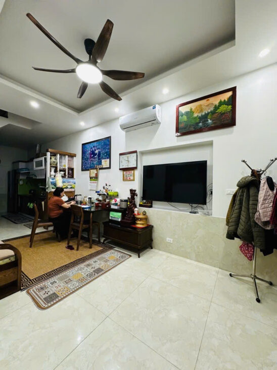 BÁN NHÀ HÀO NAM – DÂN XÂY TÂM HUYẾT – CÁCH MP 20M – 38M2X4T – GIÁ 8,5 TỶ